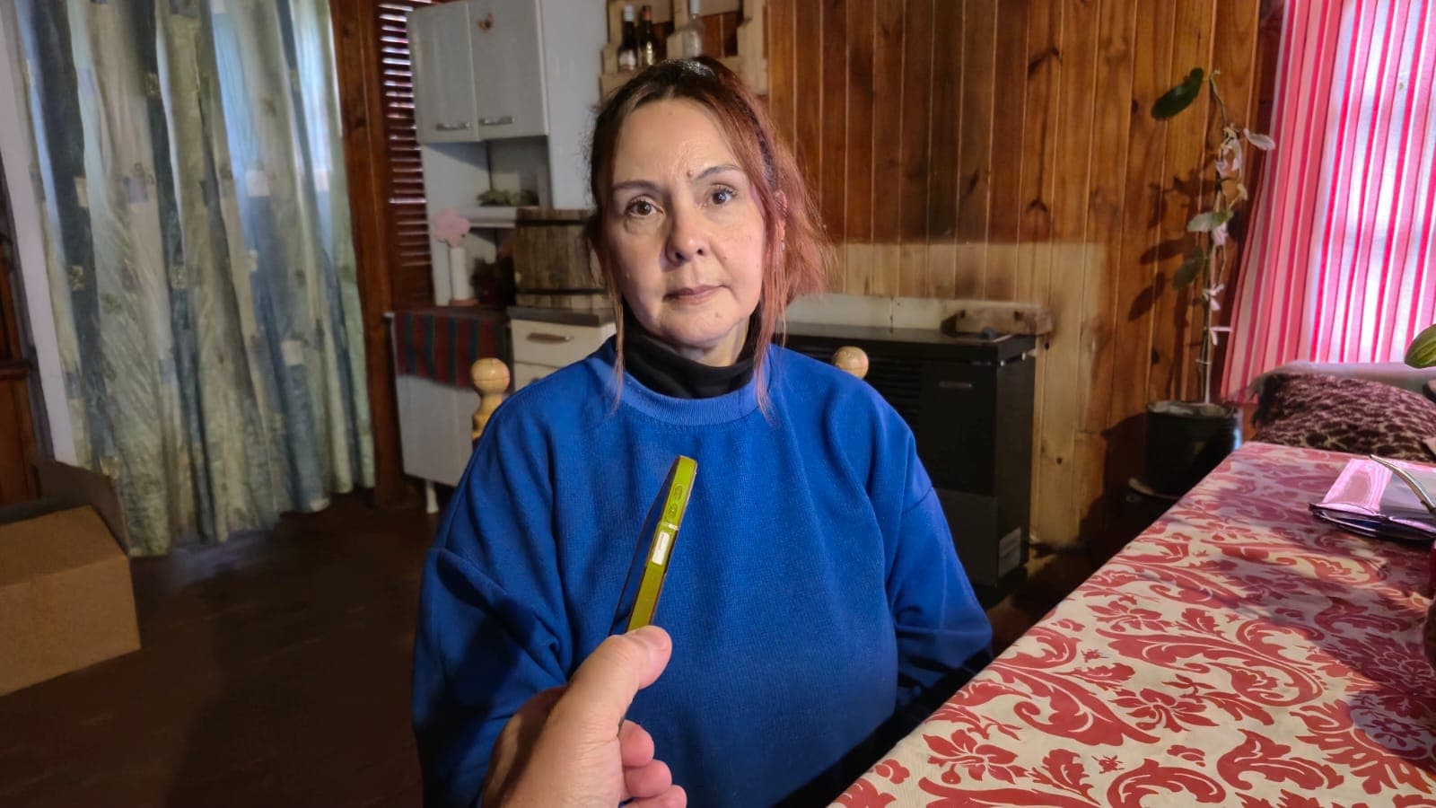 Desesperado pedido de ayuda en Tolhuin: “No quiero nada gratis, solo trabajo para sostener a mi hija”