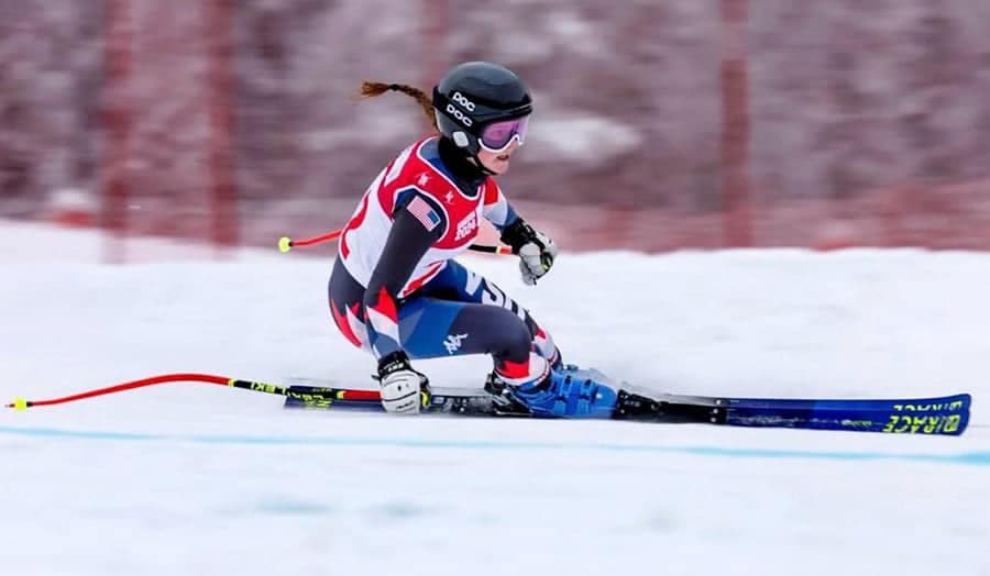 Compite Nicole Begué