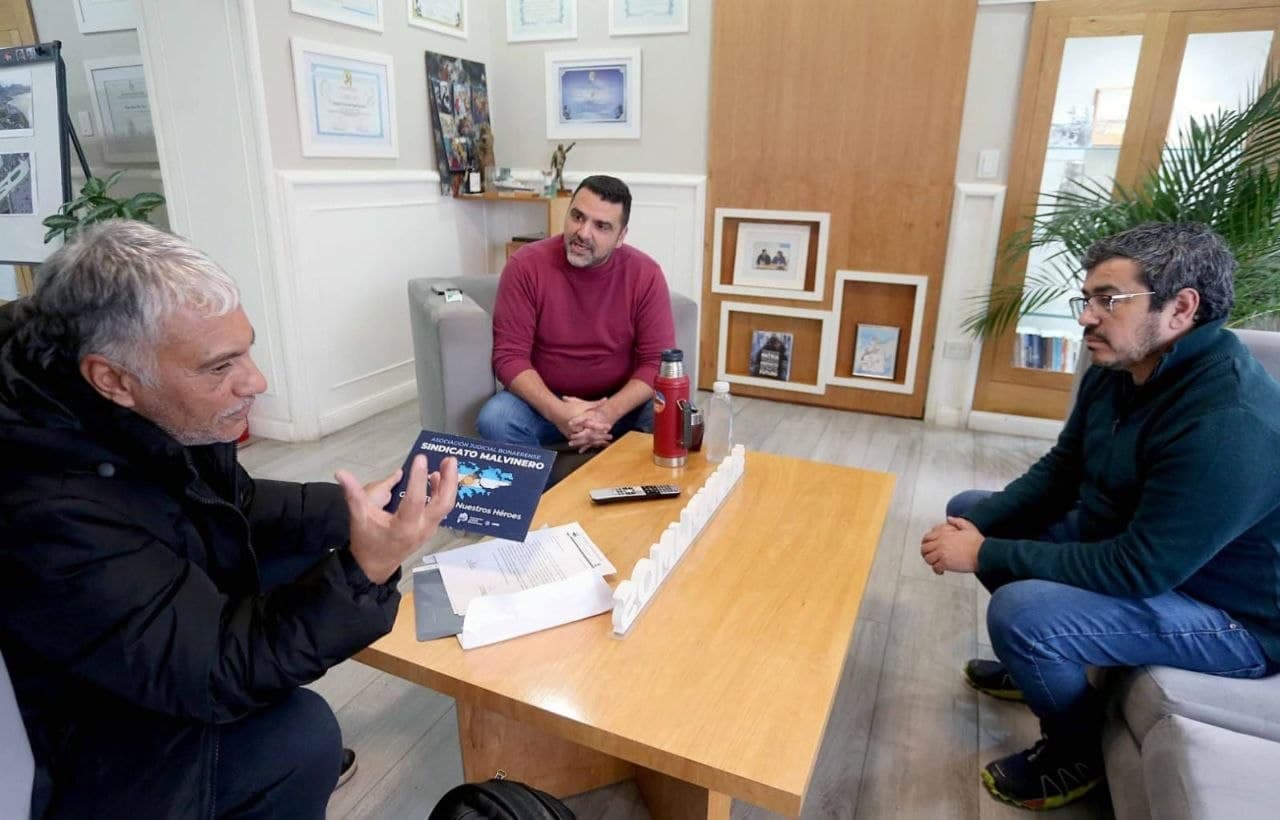 Walter Vuoto recibió a representante de la Asociación Judicial Bonaerense