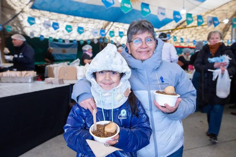 Almuerzo popular y desfile por Malvinas para el 2 de abril