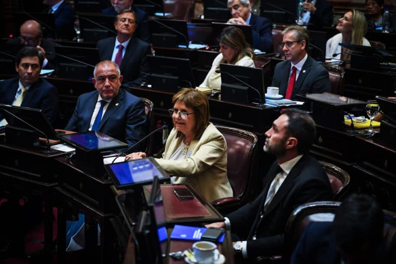 Evalúan extender las sesiones para aprobar reforma laboral