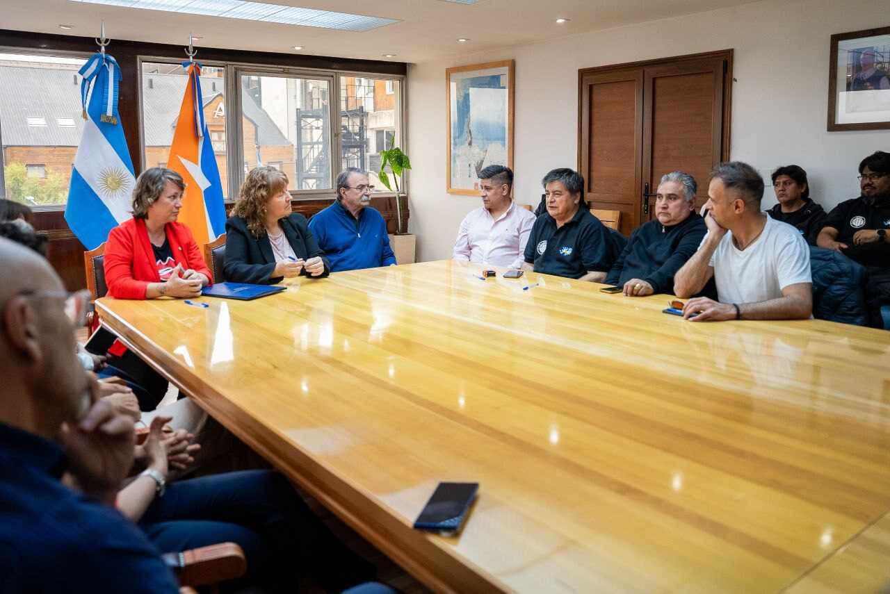 El Gobierno Provincial protege a los trabajadores portuarios