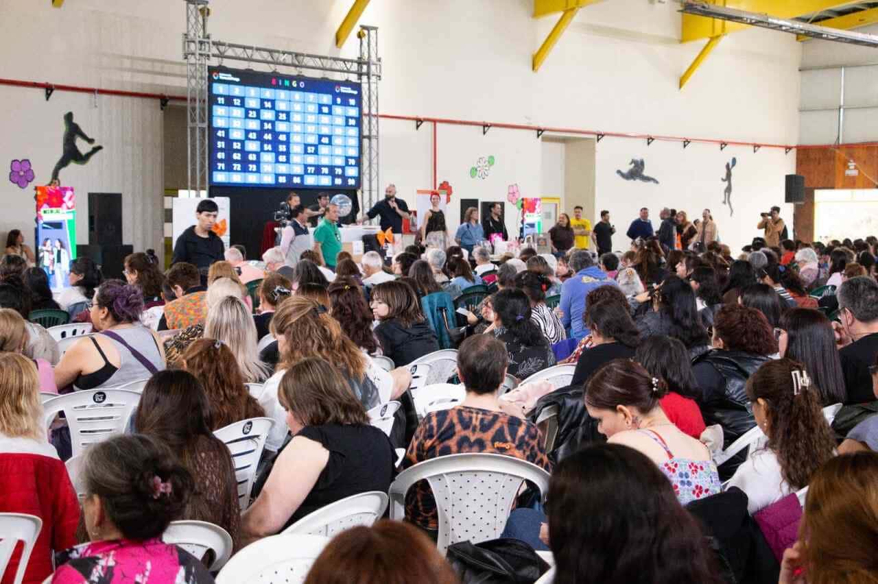 Más de 2.000 mujeres participaron del Bingo por el Mes de las Maternidades en Ushuaia