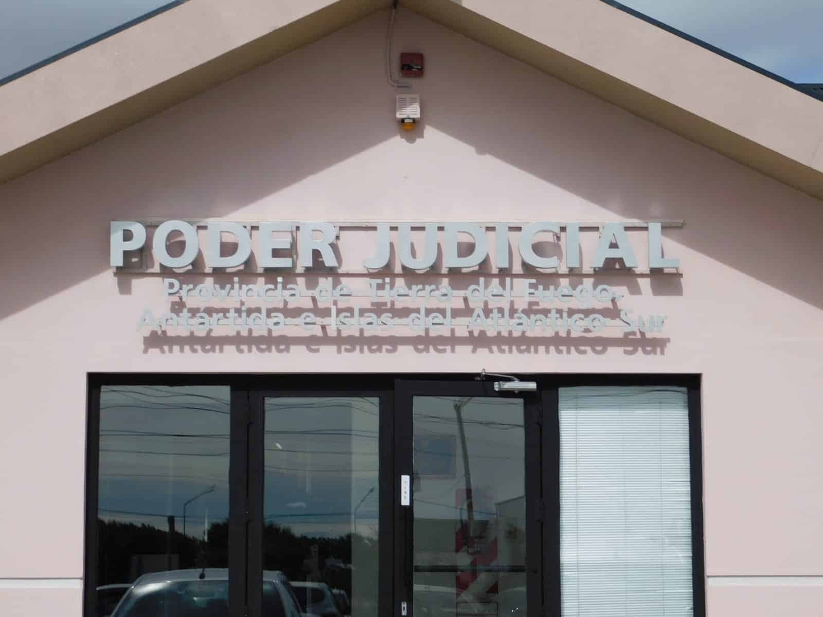 Río Grande: mañana inicia un juicio por grooming contra dos personas acusadas de contactar a menores